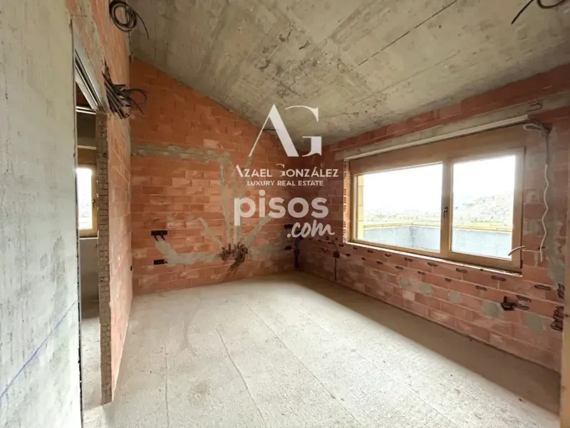 Toad - House with Valley Views in Villacarriedo