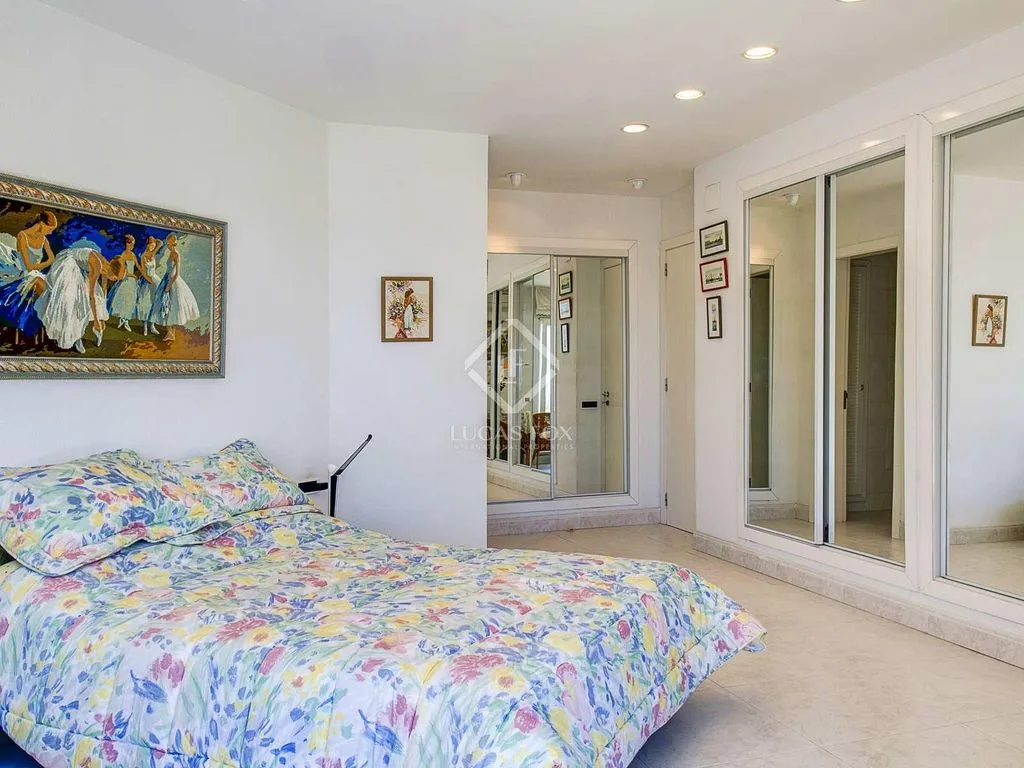 Magamistoad - House with Sea View and Pool in Torredembarra