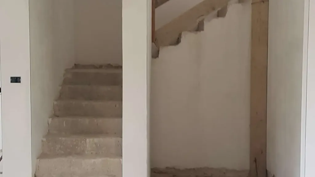 Pièces - Newly Built Villa with Ascender in Padova