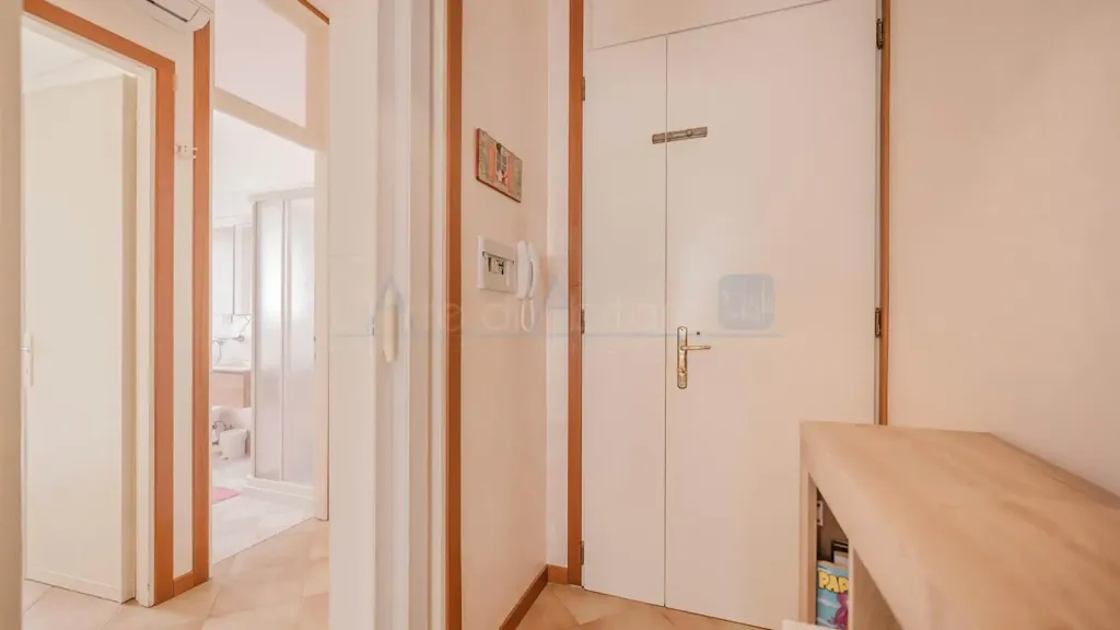 Esik - Apartment with Beach Access in Jesolo