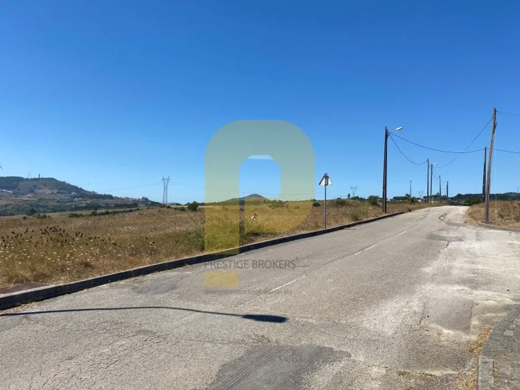 Giardino - Urbanizable Land for Development in Mafra
