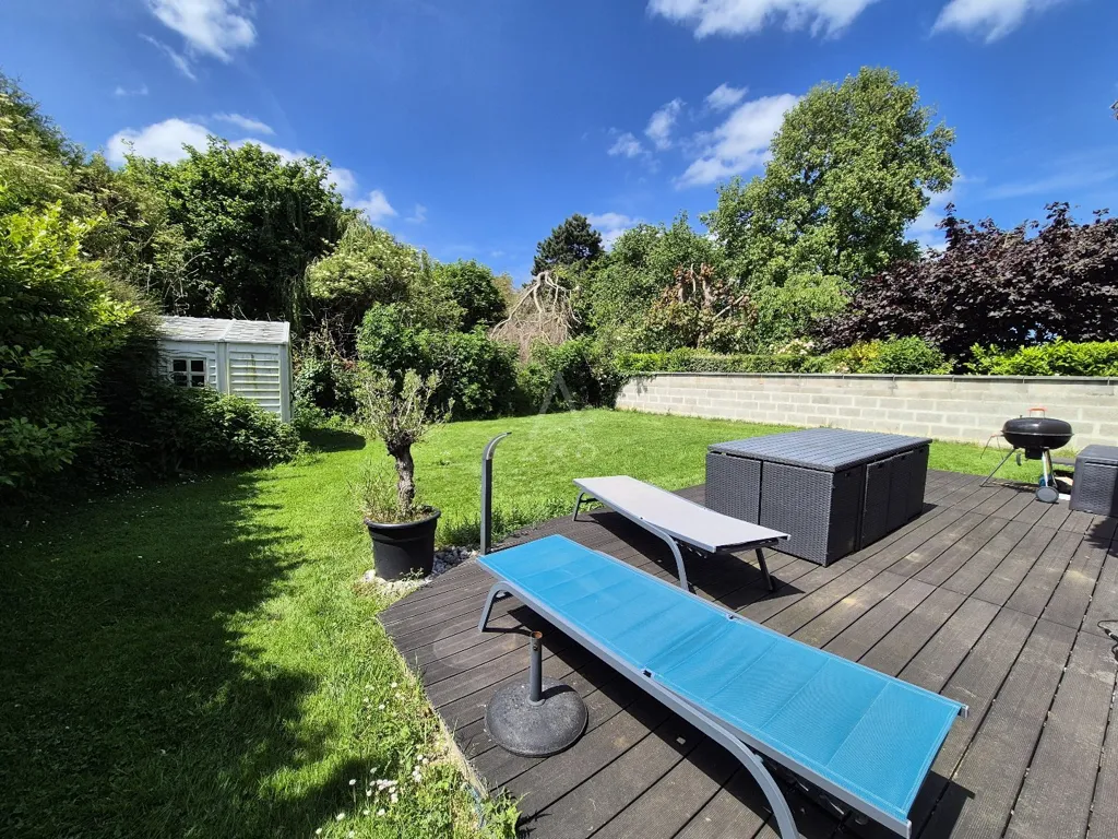 Giardino - Contemporary House with Garden in Épron
