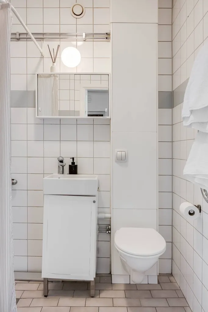 Salles de bain - 1948 Apartment with Balcony in Ängelholm