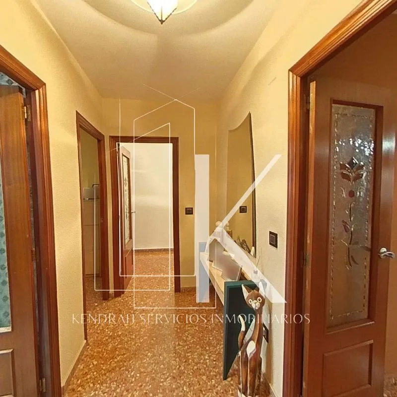 Entrée - Apartment with Balcony in L'Hort de Senabre