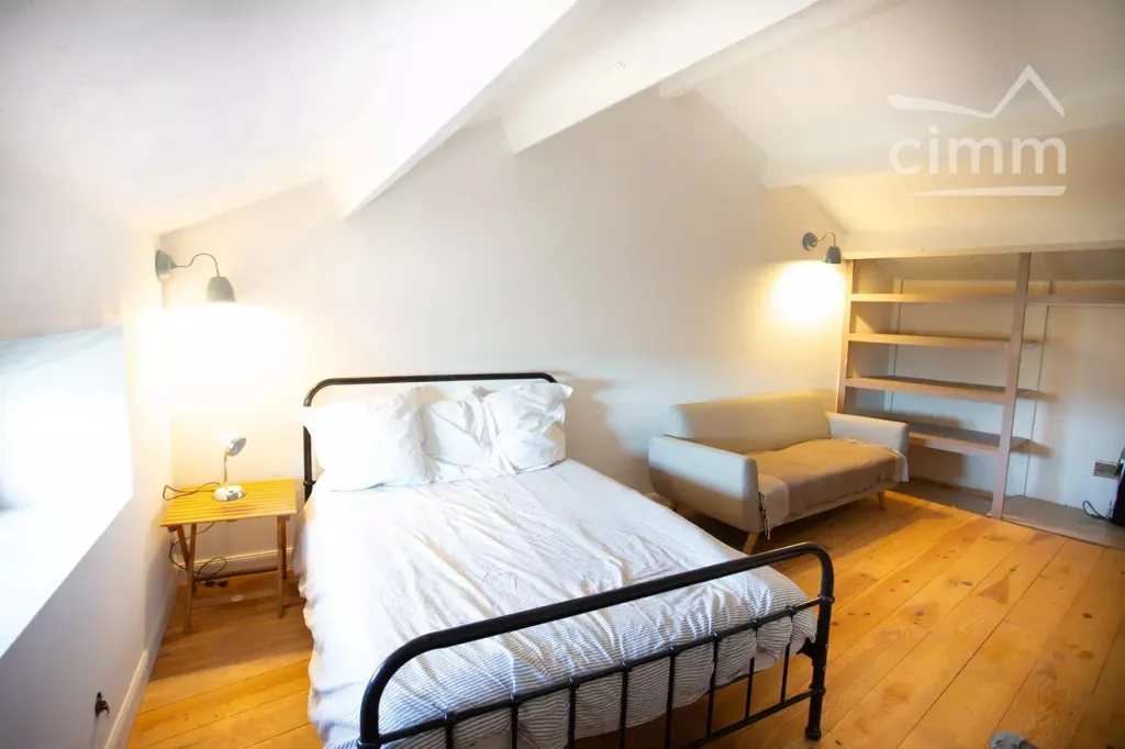 Chambres - Maison en pierre avec vue panoramique à Saint-Andéol-de-Vals