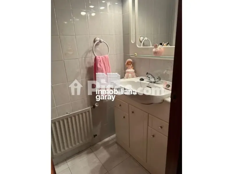 Vannitoad - Ample Flat with Balcony in Villarcayo Centre