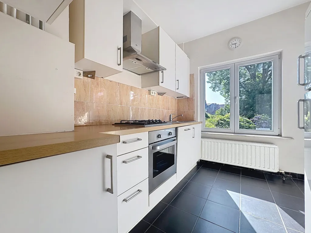 Cuisine - Appartement Lumineux avec Terrasse à Bruxelles