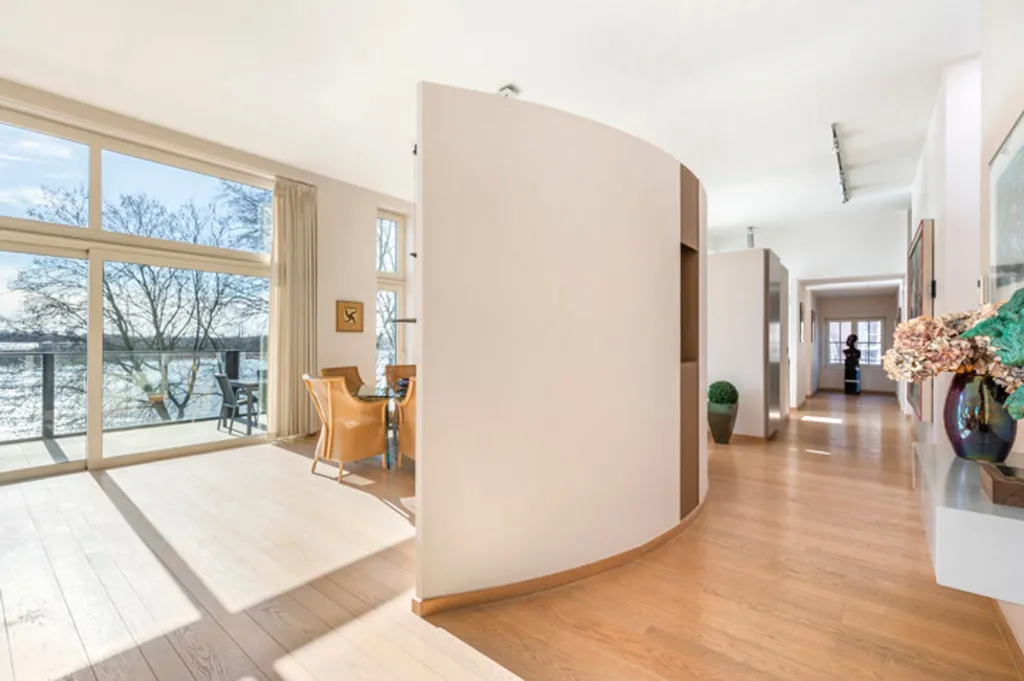 Elutuba - Penthouse with River View near Antwerp