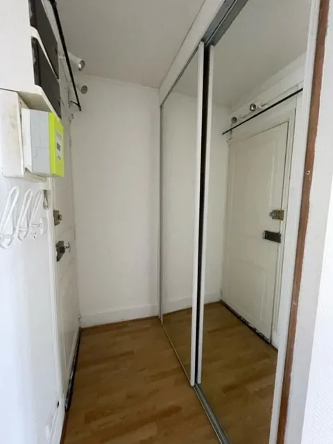 Rooms - 1-Bedroom Apartment in Nancy