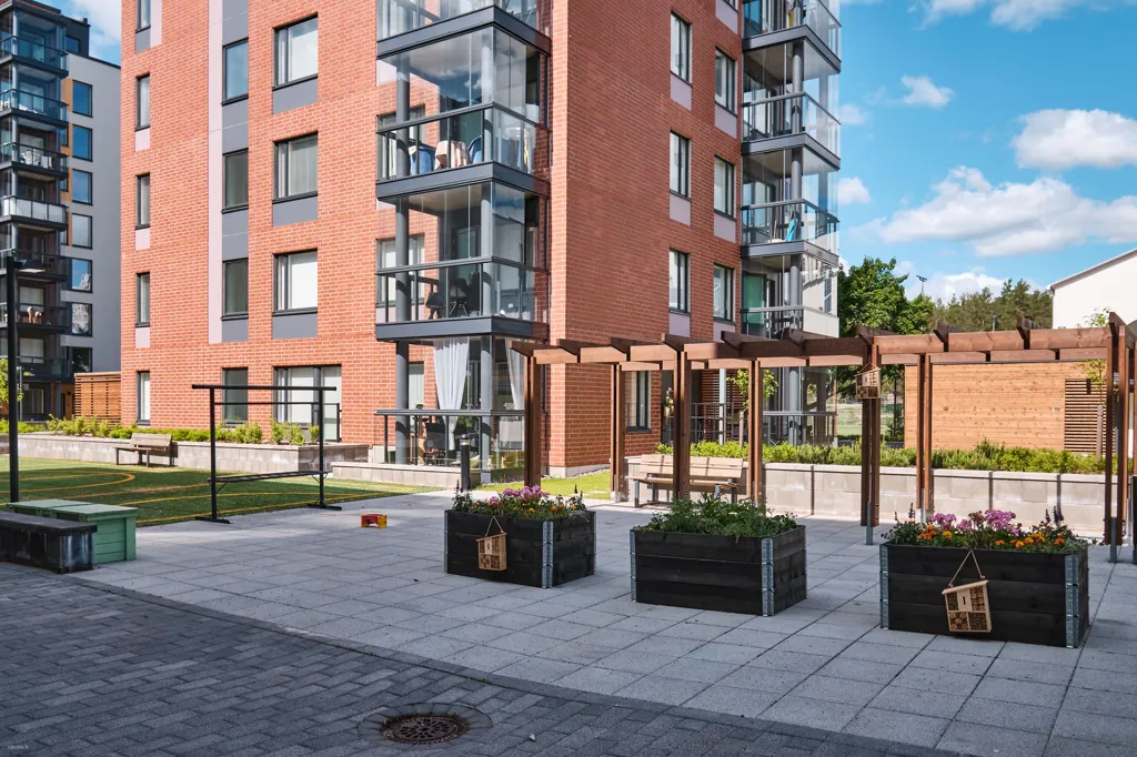 Jardin - 1-Bedroom Flat with French Balcony in Vantaa