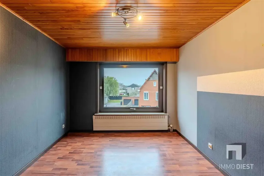 other_room