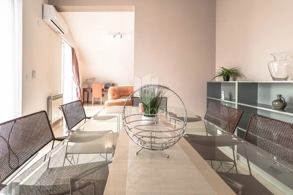 Salle à manger - Spacious Apartment with Terrace in Maksimir, Zagreb