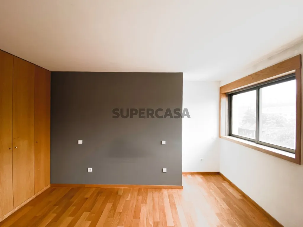 Magamistoad - Duplex T4+1 with Sea Views in Matosinhos