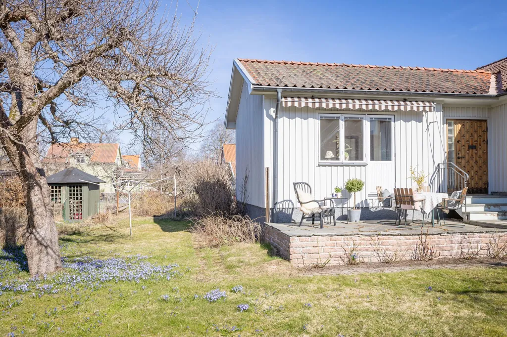 Giardino - Charming Villa with Garden in Valla, Linköping