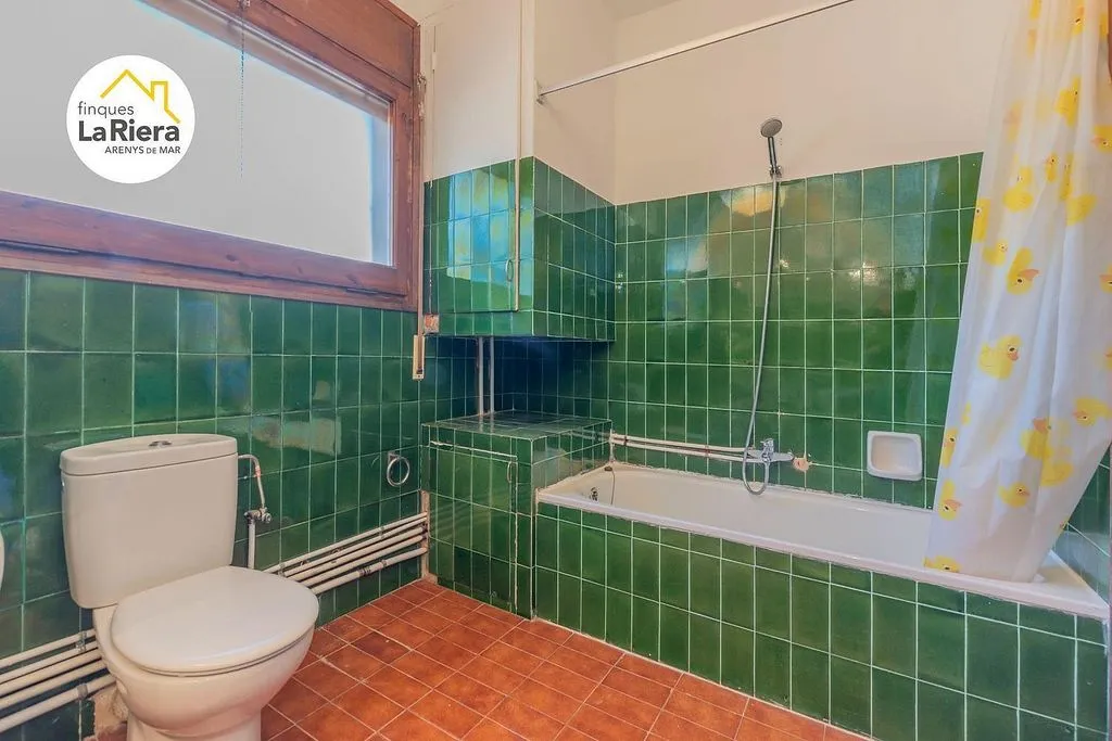 Salles de bain - Detached House with Garden in Arenys de Munt
