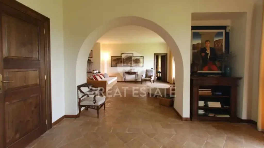 Esik - Restored Villa with Pool in Cetona, Tuscany