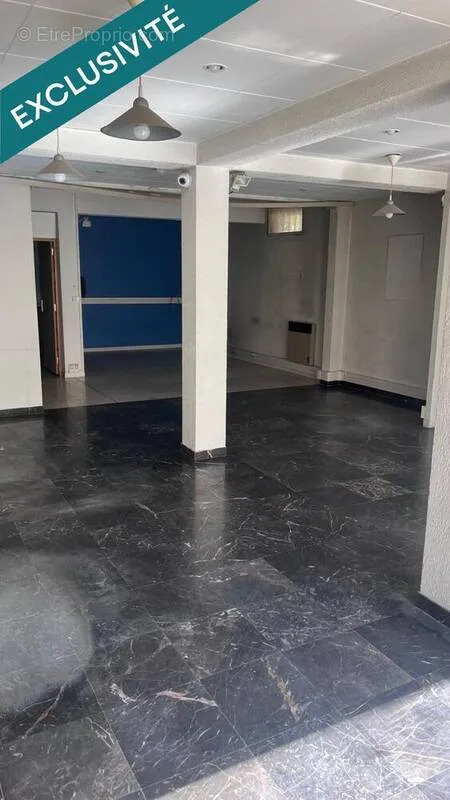 Pièces - Local médical avec forte demande à Marseille-13e