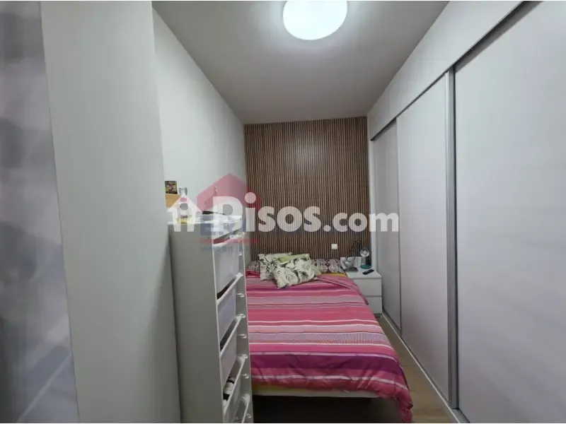 Chambres - Penthouse with Sea View in Avenida Resistiré