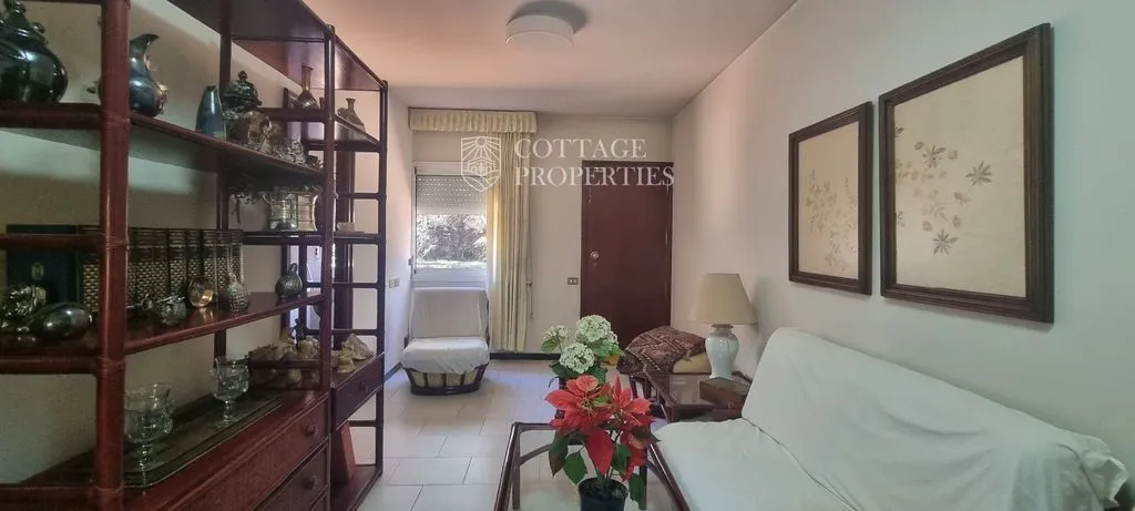 Elutuba - Luxury Villa with Lake View in Pla de l'Estany