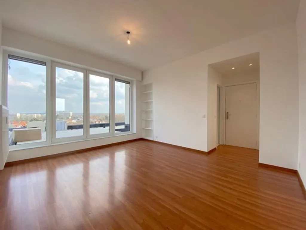 Stanze - One-Bedroom Flat with Terrace in Solbosch