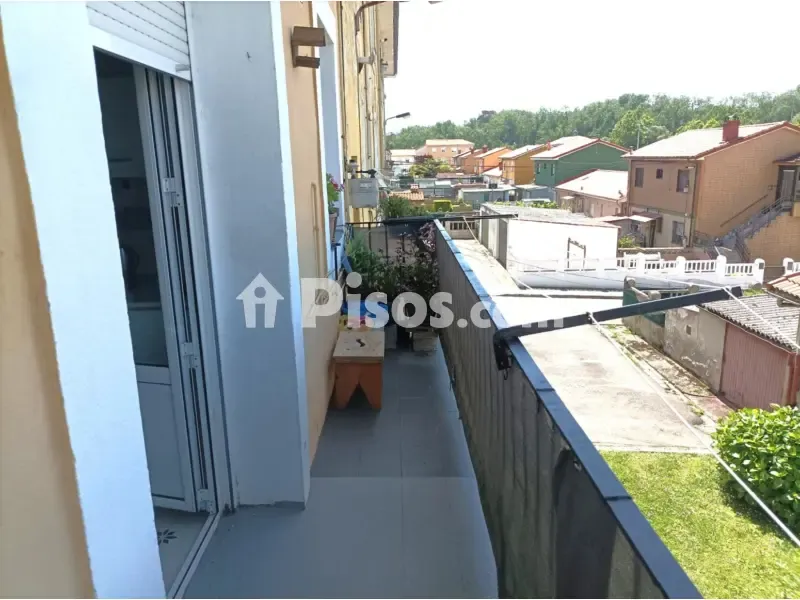 Balcon - Modernised Flat with East-West Orientation in Barreda