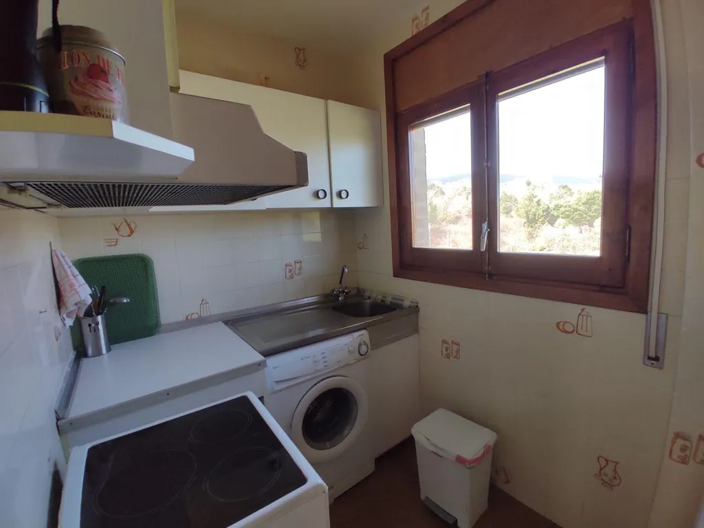 Cucina - Apartment with Pool in Bárcabo