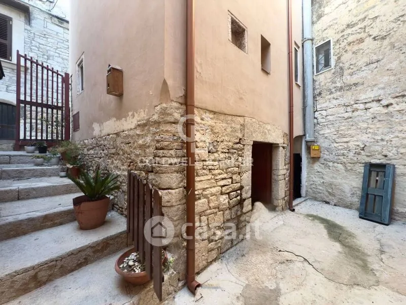 Garden - Restored House with Terraces in Andria
