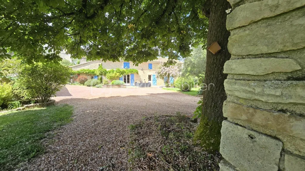 Välivaade - Longère with Pool in Vançais
