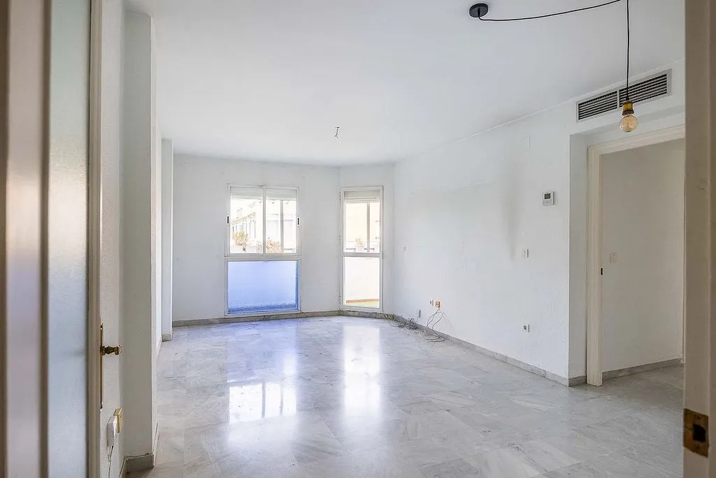 Pièces - Apartment with Pool and Terrace in Ciudad Aljarafe