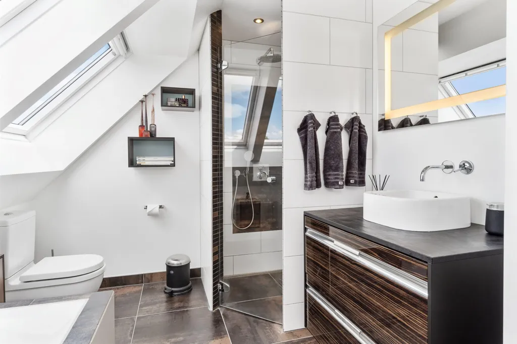 Salles de bain - Villa with Terrace in Snave, Haarby