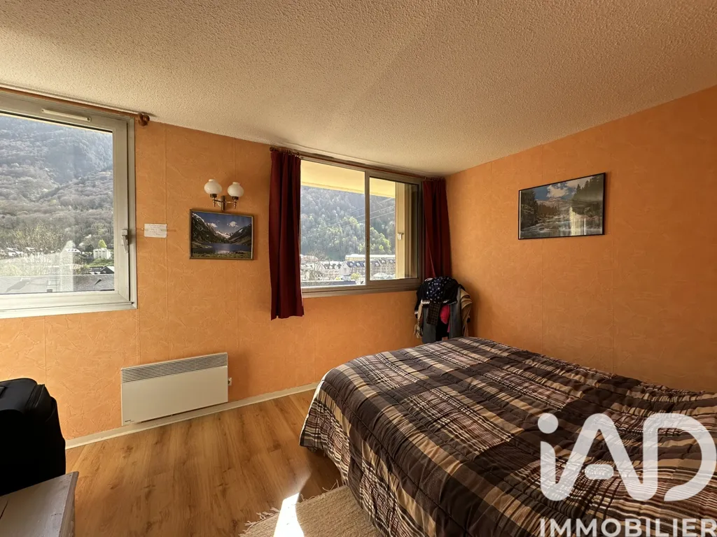 Bedrooms - 2-Bedroom Apartment with Mountain View in Cauterets