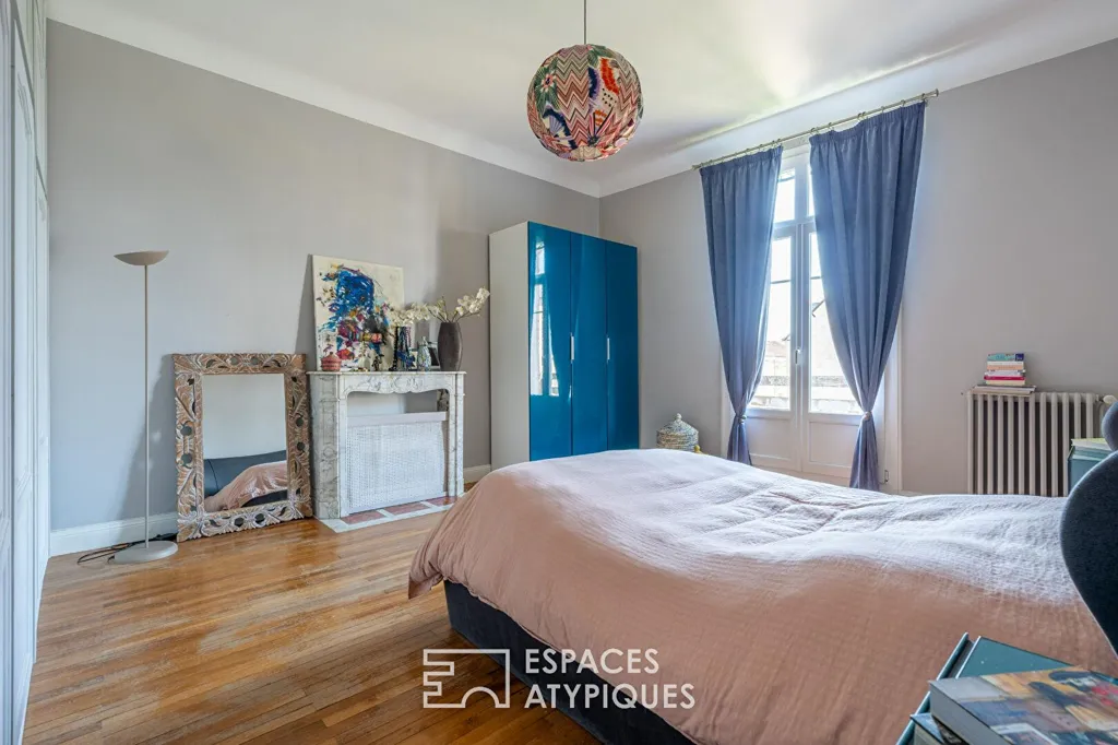 Bedrooms - Art Deco Townhouse with Garden in Tours