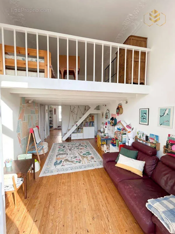 Living Room - Characterful Apartment with Balcony in Menton