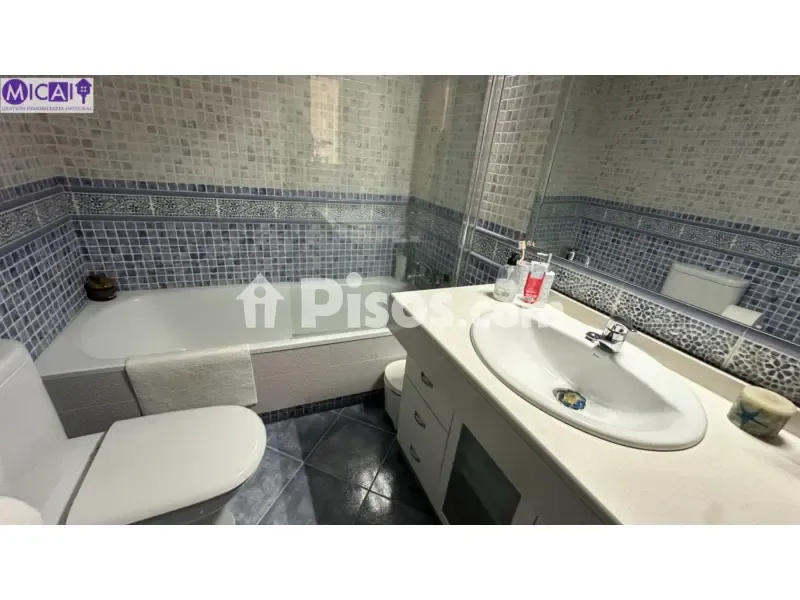 Salles de bain - Apartment with Balcony in Cádiz Centre