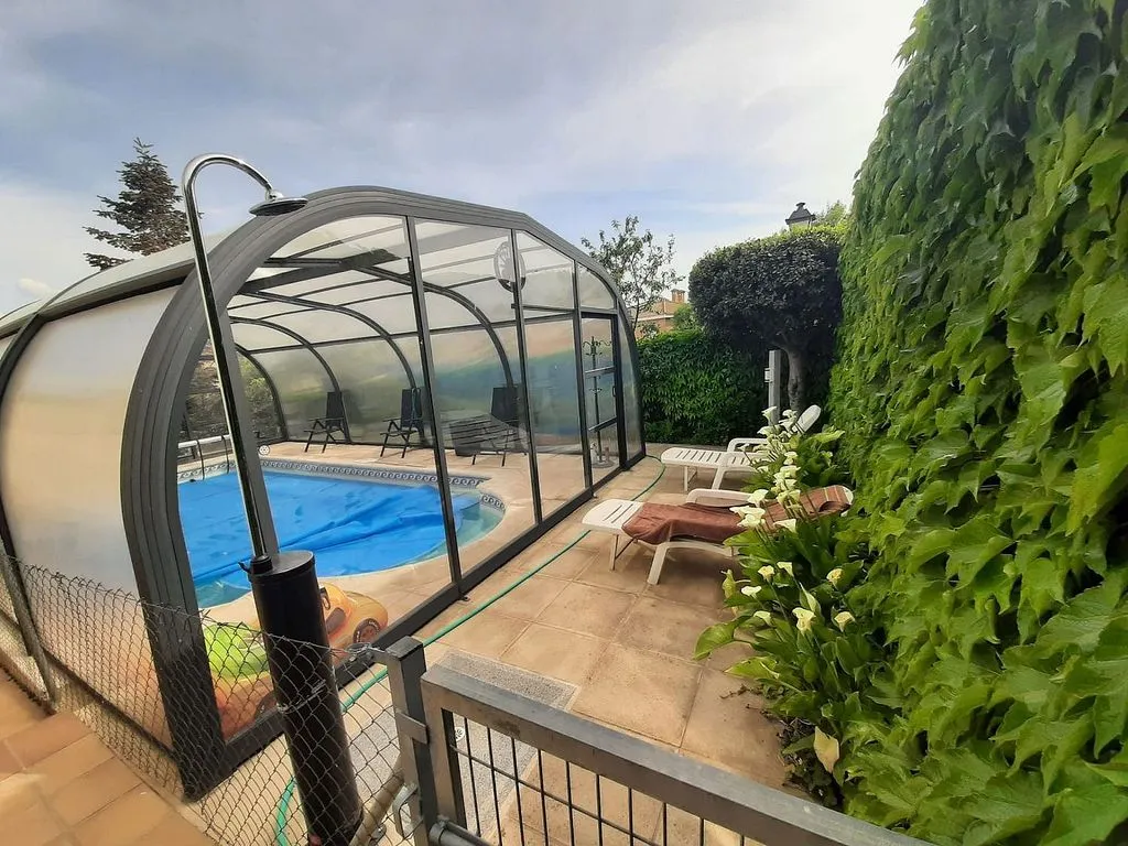 Piscine - Chalet with Pool in Navas del Rey