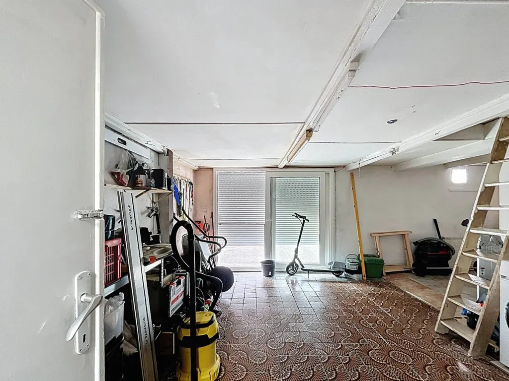 garage