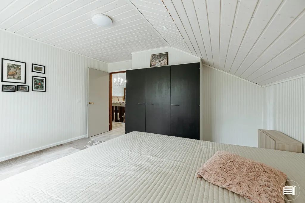 Magamistoad - Architect-Designed House with River View in Kyrönjoki
