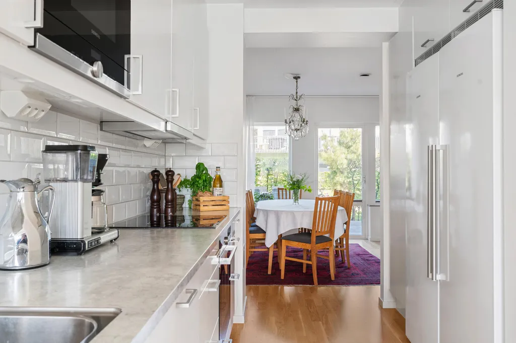Cuisine - Modern Terraced House with Solarium in Kolla Parkstad