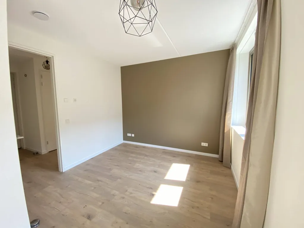 Magamistoad - Apartment with Balcony in Utrecht