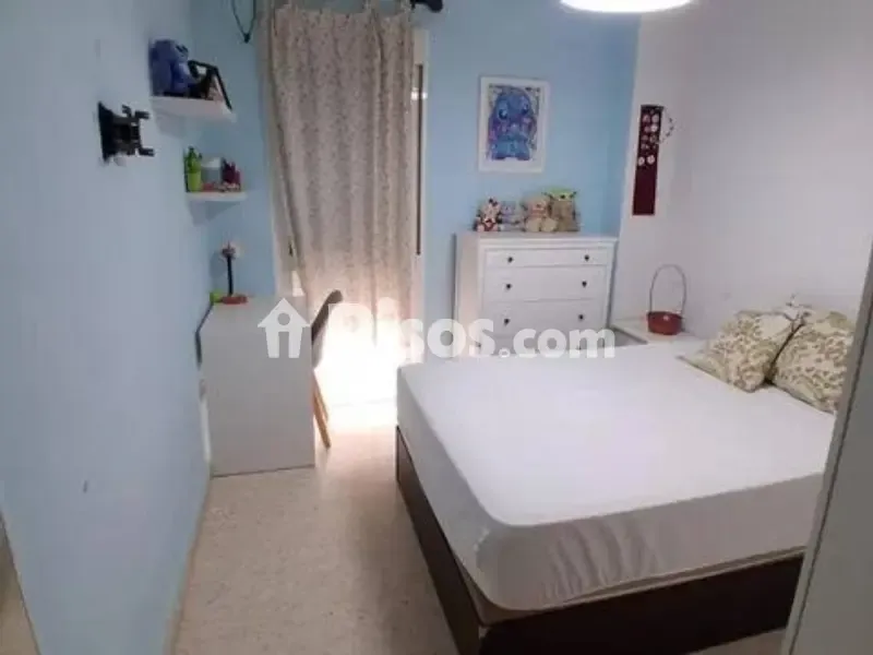 Magamistoad - Spacious Flat with Garage in Mejostilla
