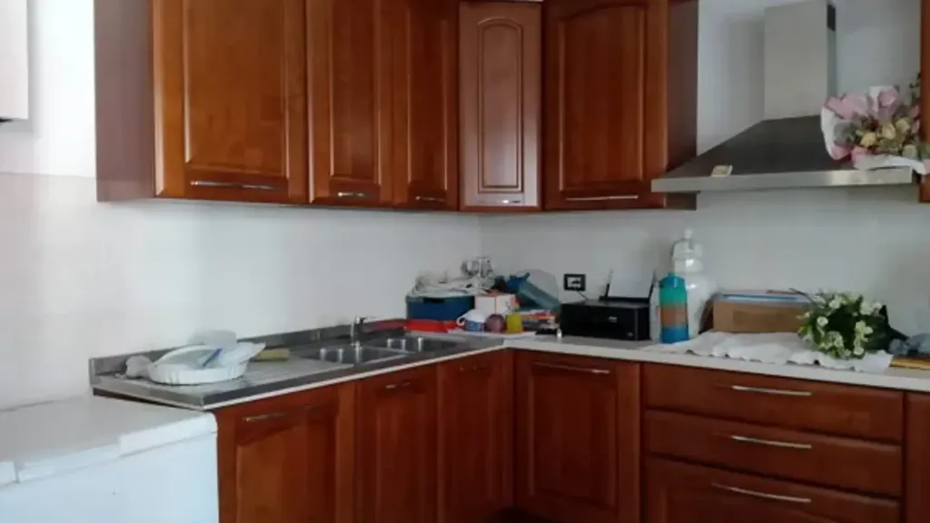 Cuisine - Villa with Two Units in Piacenza