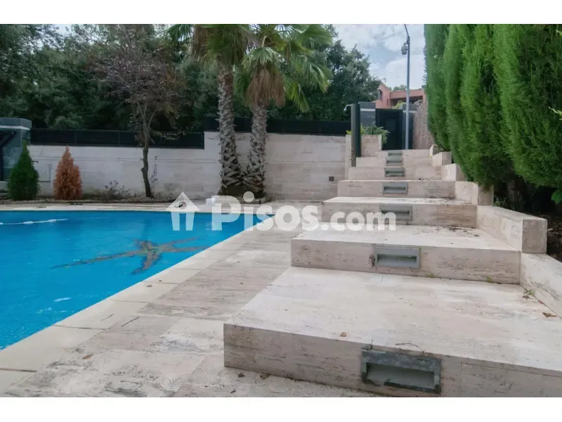 Bassein - Luxury Chalet with Private Pool in La Floresta