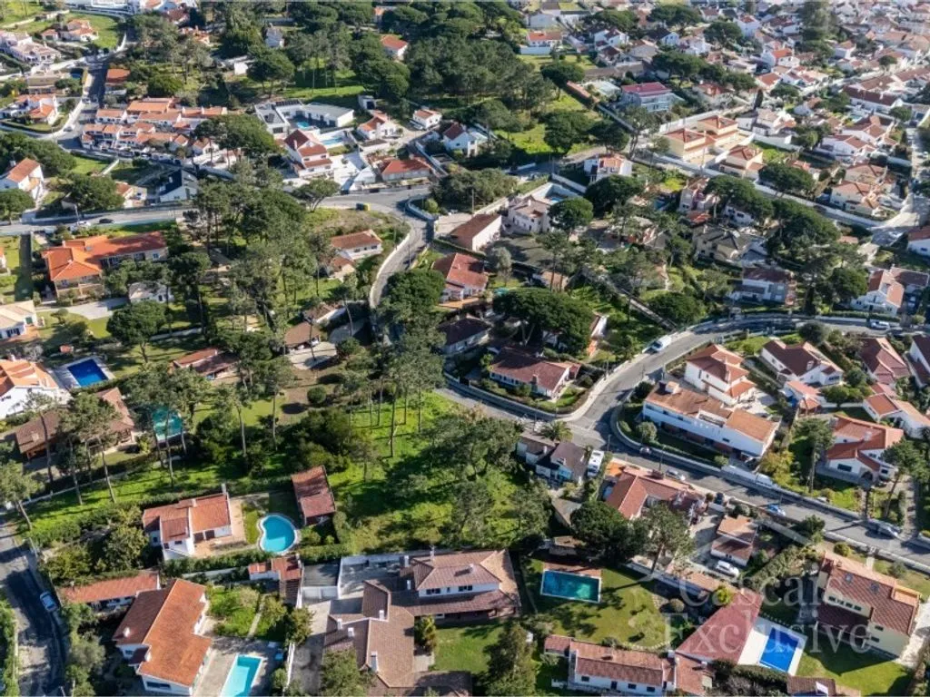 Õhuvaade - Approved Plot for T4 House in Colares, Sintra