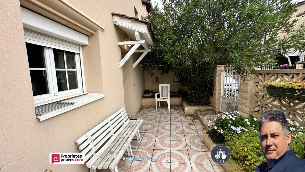 Terrazza - House with Garden in Saint-Fons
