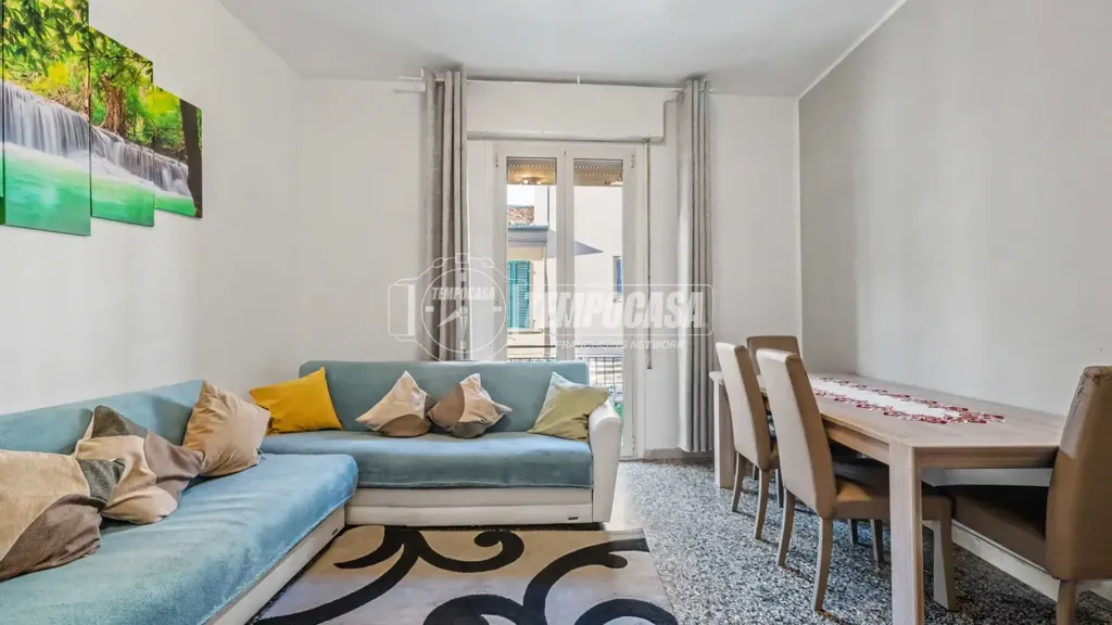 Elutuba - Central Trilocale with Balcony in Faenza