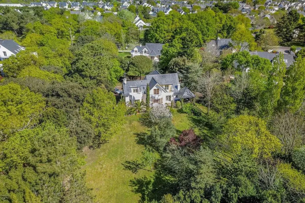 Õhuvaade - Villa with Private Domain near Guérande Centre
