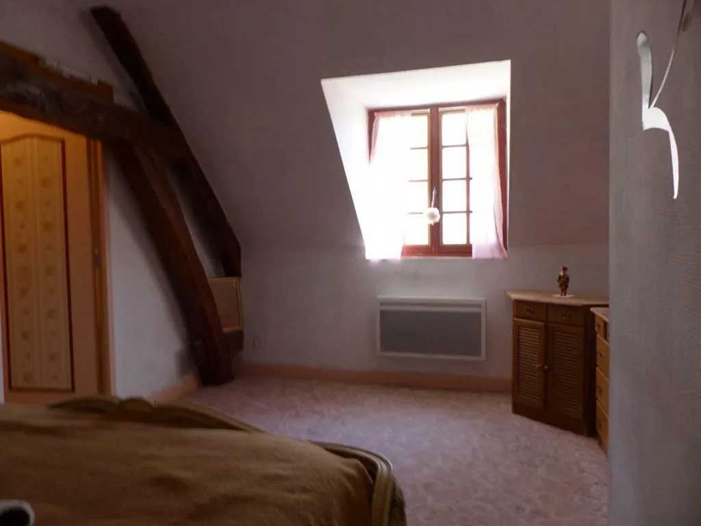 Magamistoad - Traditional House with Terrace in Châtillon-Coligny
