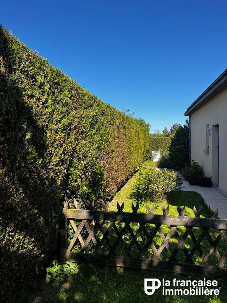 Giardino - House with Garden in St Aubin D'Aubigné