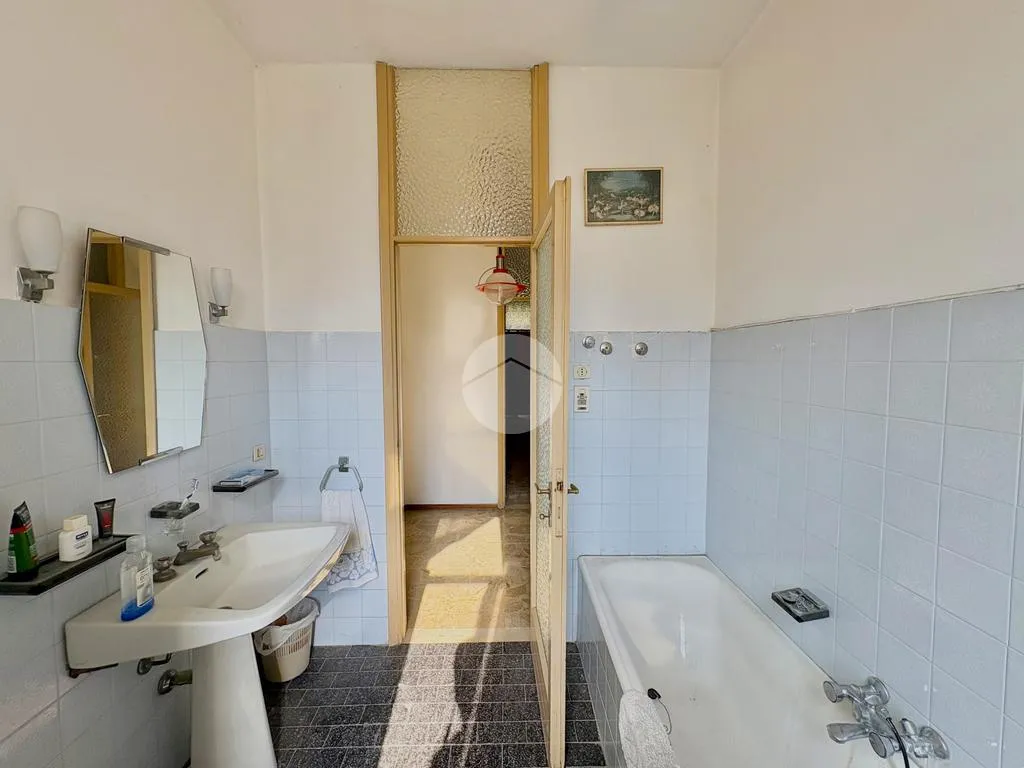 Salles de bain - Apartment with Garden in Clusane, Iseo