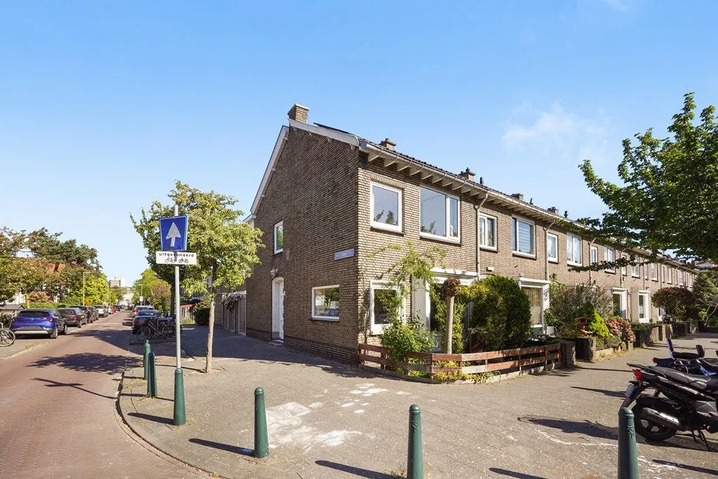 Välivaade - 4-toaline maja asukohas Den Haag